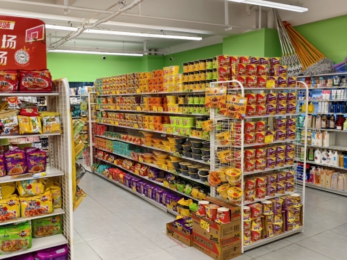 超市一角
